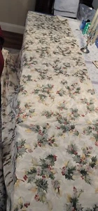 Fashion Classics Holly Grove Tablecloth +6 Napkins (New And Preowned) - Picture 1 of 6