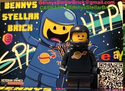 New LEGO Dark Blue Spaceman W Dark Blue Custom 🎨 Space Helmet  & Air Tank - Image 1 of 4