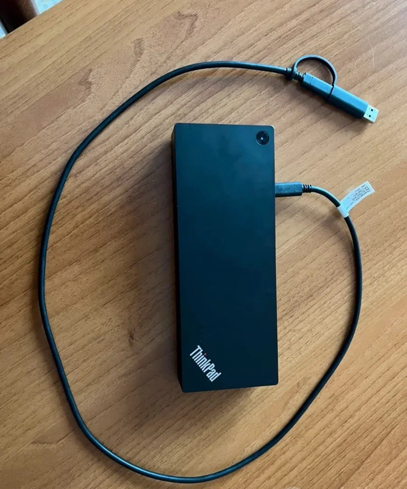 Lenovo ThinkPad Hybrid USB-C with USB-A Dock Station + Cavo USB - Immagine 1 di 2