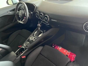 Soporte de montaje extintor para Audi TT S RS Quattro mk3 - Imagen 1 de 6
