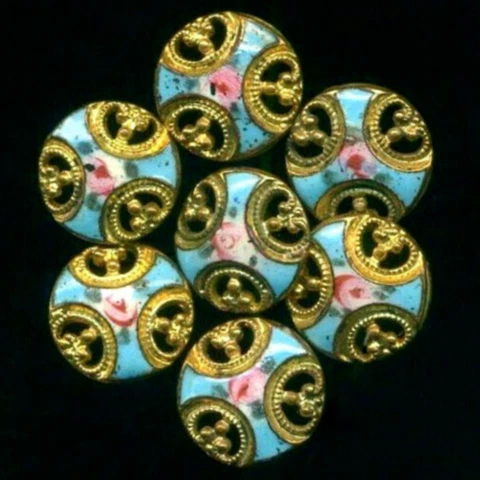 ONE Antique Diminutive Enamel Button...3/8" Cover