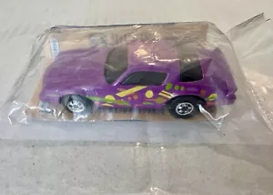 Hot Wheels California Custom Camaro Z/28 (1990) #4 Purple McDonald's Happy Meal - Picture 1 of 4