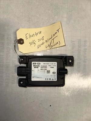 Módulo sensor radar punto ciego izquierdo Hyundai Elantra 2016-2018 95811-F2001 OEM Foto 1 de 3