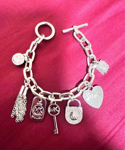 MICHAEL KORS MK Charms Bracciale Catena per Donna Tono Argento