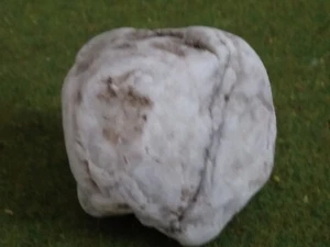 Sea Quartz Gemstone Freeform 140g (C5) - Picture 1 of 3