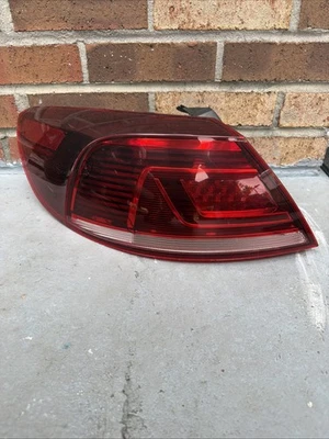 Tail Light Assembly VW CC Left 13 14 15 16 17 - Изображение 1 из 4