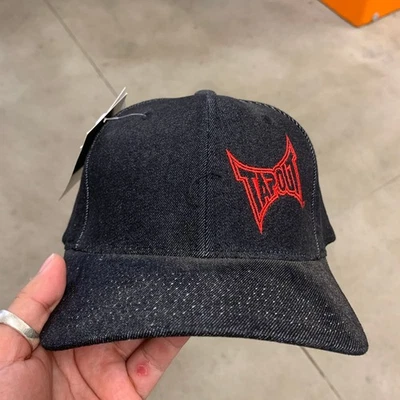 Gorra de béisbol Tapout FlexFit negra y roja talla L-XL OF Foto 1 de 4