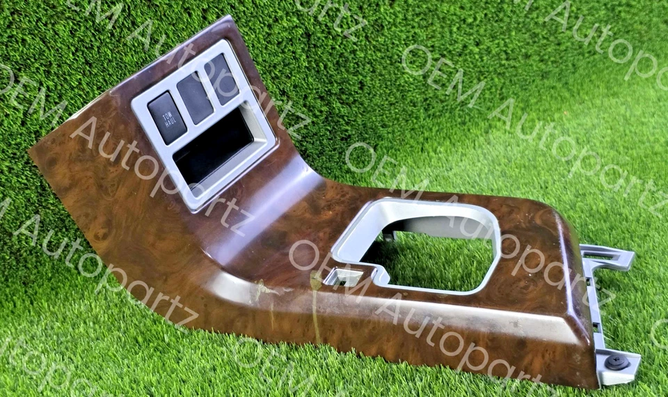 Bisel de palanca de cambios de consola central Toyota Tundra 2007-2013 OEM usado color madera Foto 1 de 4