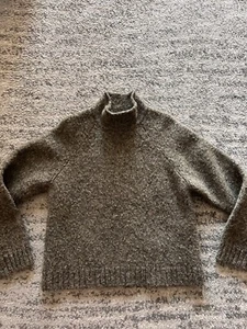 Vintage Abercrombie & Fitch Sweater Women’s L Brown Red Cross 100% Wool Canada - Picture 1 of 8
