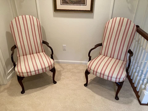 CIRCA 1985 PAIR ARMCHAIRS QUEEN ANNE STYLE mahogany goose neck arms QA legs Cover