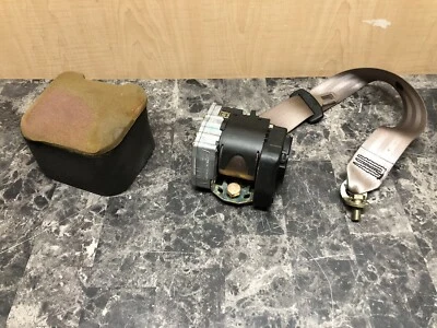 OEM 1998 - 2004 Audi A6 Avant Rear Right Passenger Side Tan Seat Belt 4B9857805 - Imagem 1 de 4