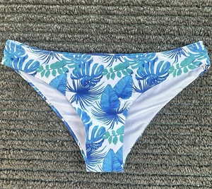 Shekini Bikinihose blau & weiß Blumenmuster tropisch Größe Small Swim Resort Wear - Bild 1 von 5