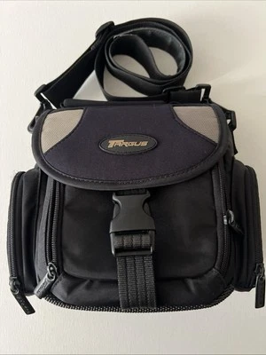 Bolsa carteiro Targus câmera estojo ombro preto/caqui modelo DBMS01 - Imagem 1 de 4