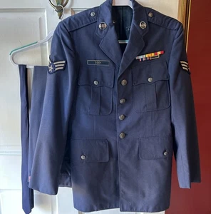 De Colección Años 70 Para Hombre Vestido Fuerza Aérea Azul Uniforme Chaqueta Pantalones Corbata Nombrado 1977 Vietnam - Imagen 1 de 13