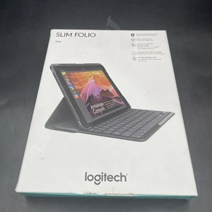 Funda con teclado Logitech Slim Folio para iPad 5ta generación 2017 - Negra (920008617) - Imagen 1 de 6