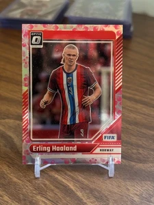 Erling Haaland 2024 2024-25 Panini Donruss FIFA Optic #96 Plum Blossom Prizm SP - Picture 1 of 2