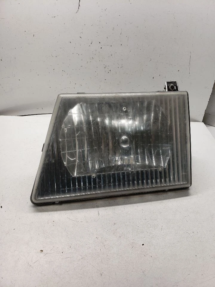 Faro izquierdo conductor haz sellado para Ford E350 Van 97-17 1444400 Foto 1 de 4