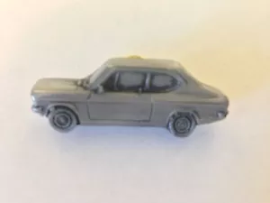 Datsun 1200 2 Door Saloon 3D pin badge car pewter effect pin ref57 - Picture 1 of 1