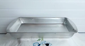 Vintage Aluminum Bar Pan 10.75" x 6.75" x 1.5" Rectangle Handled Baking Pan - Picture 1 of 6