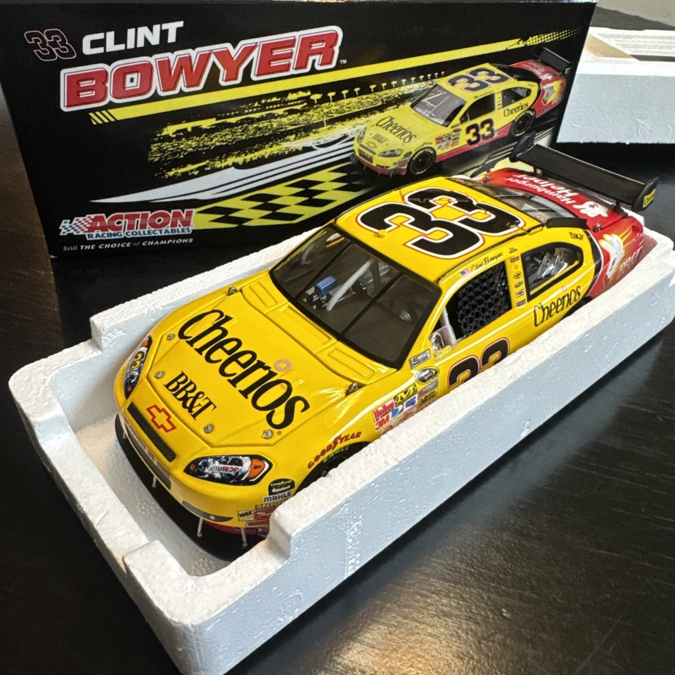 2009  Clint Bowyer #33 Cheerios Impala 1:24 Scale NASCAR Diecast - Image 1 of 4