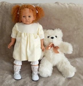 Künstlerpuppe Puppe mit Bär von Ruth Treffeisen Studio-Line Unbespielt - Bild 1 von 11