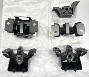 JDM OEM Nissan R35 GT-R GTR Muffler Exhaust Mounting Rubber Genuine Stock Parts - Picture 1 of 4