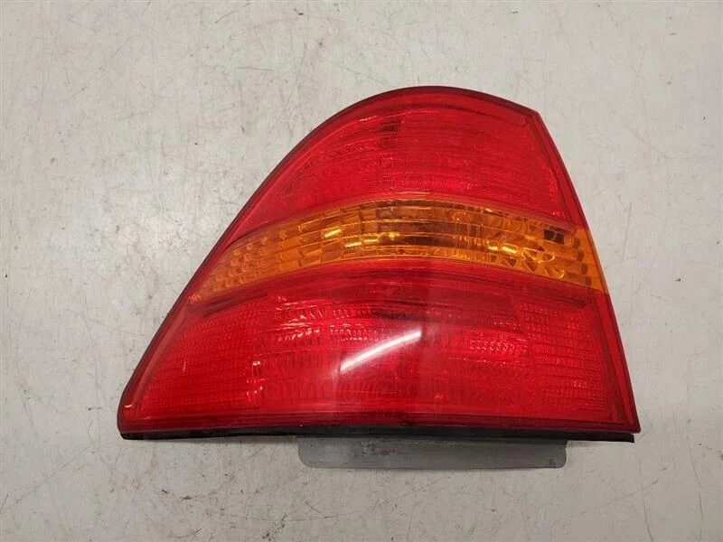 2001-2003 Lexus LS430 Left Driver Side Tail Light Assembly Quarter Panel OEM — 第 1/1 张图片