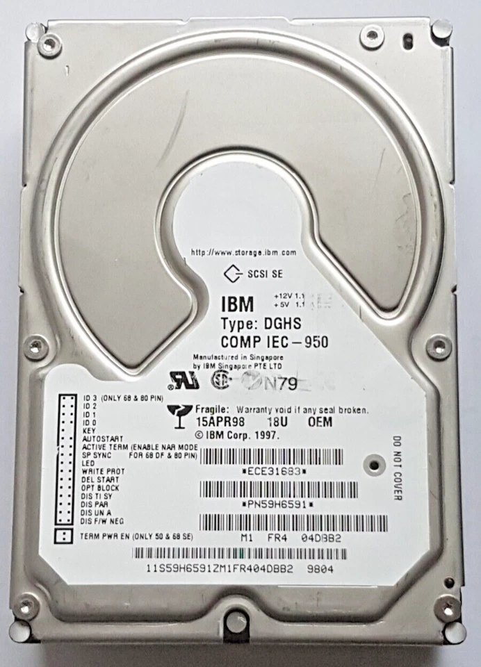 18 GB IBM OEM PN 59H6591 7200rpm Ultra2 SCSI 68pin 1MB HDD 3,5" Festplatte - Bild 1 von 1
