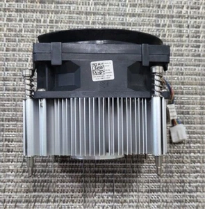OEM Dell 0KXRX TD3YR 03VRGY CPU Heatsink & Fan for Optiplex 7010/3040 (D5) - Picture 1 of 4
