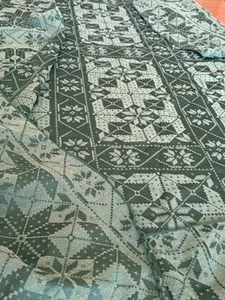 Beautiful Emerald Green Poinsettia Christmas Tablecloth 58”x 78” Nordic Pattern - Picture 1 of 5