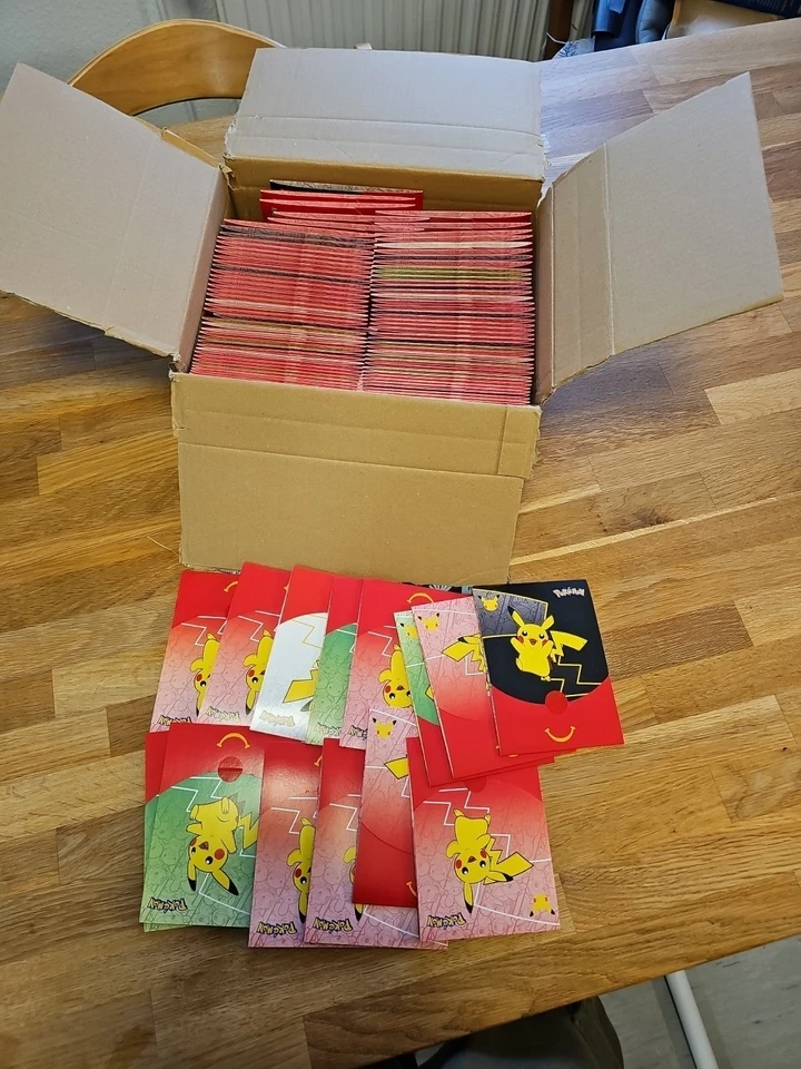 Pokémon TCG 4x Mc Donalds 25. Jubiläum Promo Booster Neu OVP DE - Bild 1 von 1