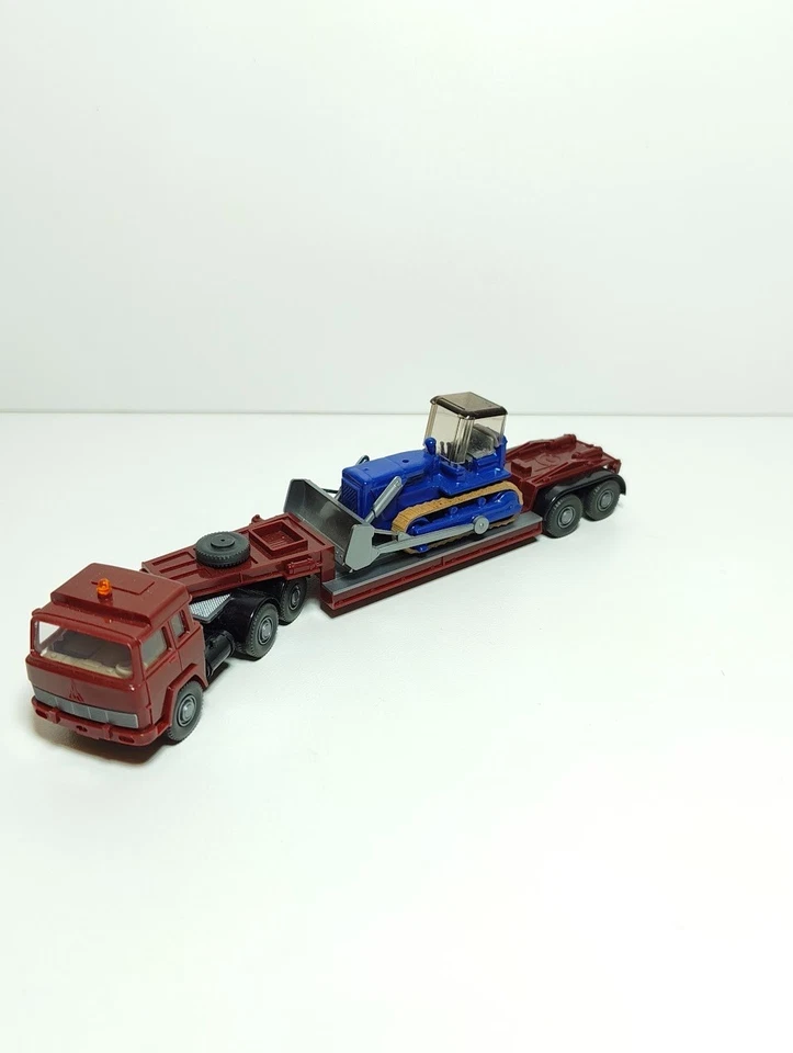 Wiking Magirus Tieflader Schwerlasttransporter mit Planierraupe 1:87 H0 - Bild 1 von 4