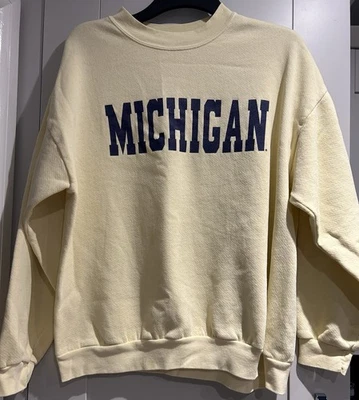 Lee Cotton Blend Yellow Sweatshirt Michigan Graphic 50’ Chest SKU0-293 - Image 1 of 3