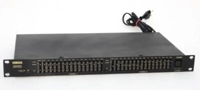 YAMAHA MODEL GQ2015A DUAL CHANNEL PROFESSIONAL AUDIO MUSIC GRAPHIC EQUALIZER - Image 1 of 4