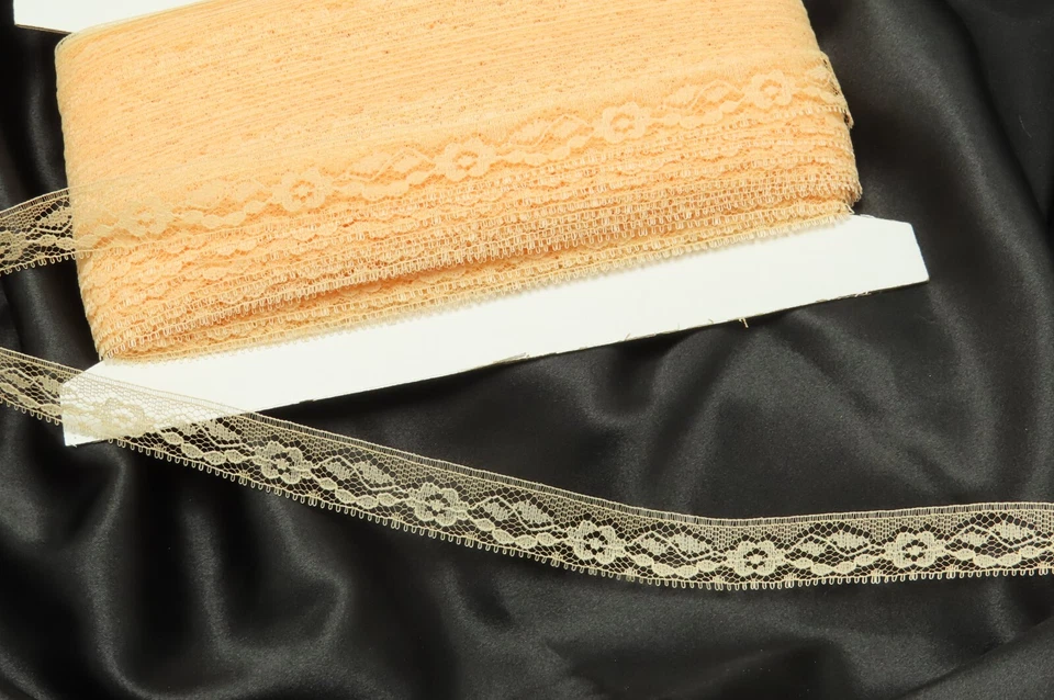 Encaje Floral Plano 3/4" Picot Melocotón Mediano 100 Yardas Cierre Foto 1 de 1