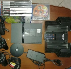 Console PlayStation 2 (PS2) + Accessori + Blocco Giochi - Foto 1 di 2