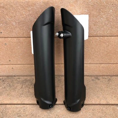 Protectores de horquilla inferiores KTM - NUEVOS - SX SXF XC-F EXC XC-W - negros Foto 1 de 4