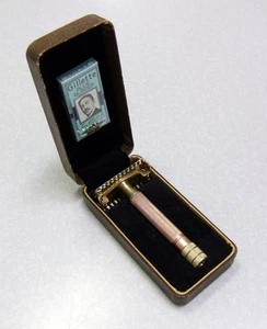 1937-39 GILLETTE SHERATON TTO Double Edge SAFETY RAZOR Set - Picture 1 of 9