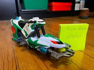 Power Rangers S.P.D. Grünes SPD Patrouillenfahrrad (leichte Vergilbung) mit Raketen - Bild 1 von 1