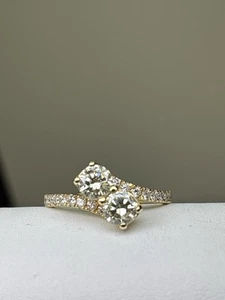14K Yellow Gold APX 1 1/2 CTW Round Diamond Two Stone Engagement Rin (KN1033553) - Picture 1 of 9
