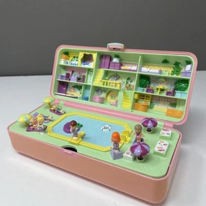 Vintage Bluebird Polly Pocket 1989 Pool Party Variation Compacto - Completo - Imagen 1 de 16