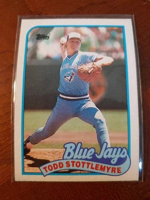 1989 Topps Todd Stottlemyre #722 Toronto Blue Jays Baseball Rookie - Image 1 of 4