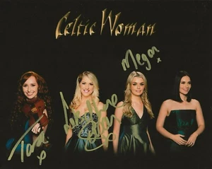 Foto #1 de mujer celta firmada a mano real certificado de autenticidad autografiada por Megan Susan Tara - Imagen 1 de 2