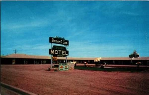 Desert Sun Motel an einer Ecke in Winslow Arizona Foto Postkarte Werbekarte - Bild 1 von 1