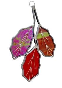 Stained Glass Suncatcher 3 Oak Leaves Thick Glass & Zinc Handmade 6.5 x 4.25 - Picture 1 of 3