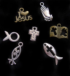 7pcs Christian Themed Charms Religious Jewelry LOT Jesus Silver Cross Pendants - Picture 1 of 1