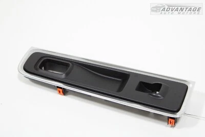 2017-2020 LINCOLN CONTINENTAL REAR RIGHT SIDE DOOR WINDOW SWITCH BEZEL TRIM OEM - Image 1 of 4