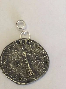 Dije Roman Dupondius Adrian Moneda WC11 con orificio colgante de 5 mm pulsera - Imagen 1 de 1