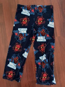 Spiderman Kid’s Fleece Pajamas in Large! - Picture 1 of 5