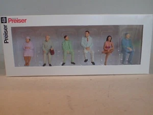 Preiser Reisende sitzend 63200 Spur 1 OVP 1:32 6 Fig - Bild 1 von 2